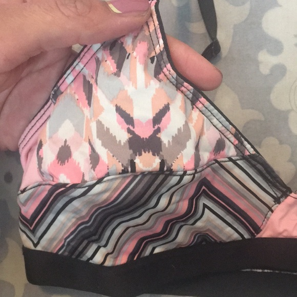 Miscellaneous Bralette Lot - Picture 6 of 8